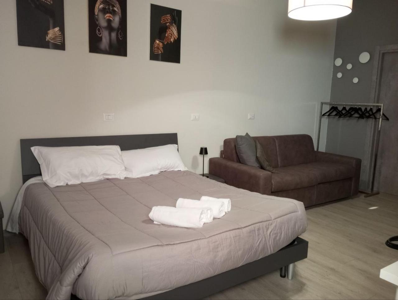 Appartement Sleep & Fly Bgy Airport-station-center *